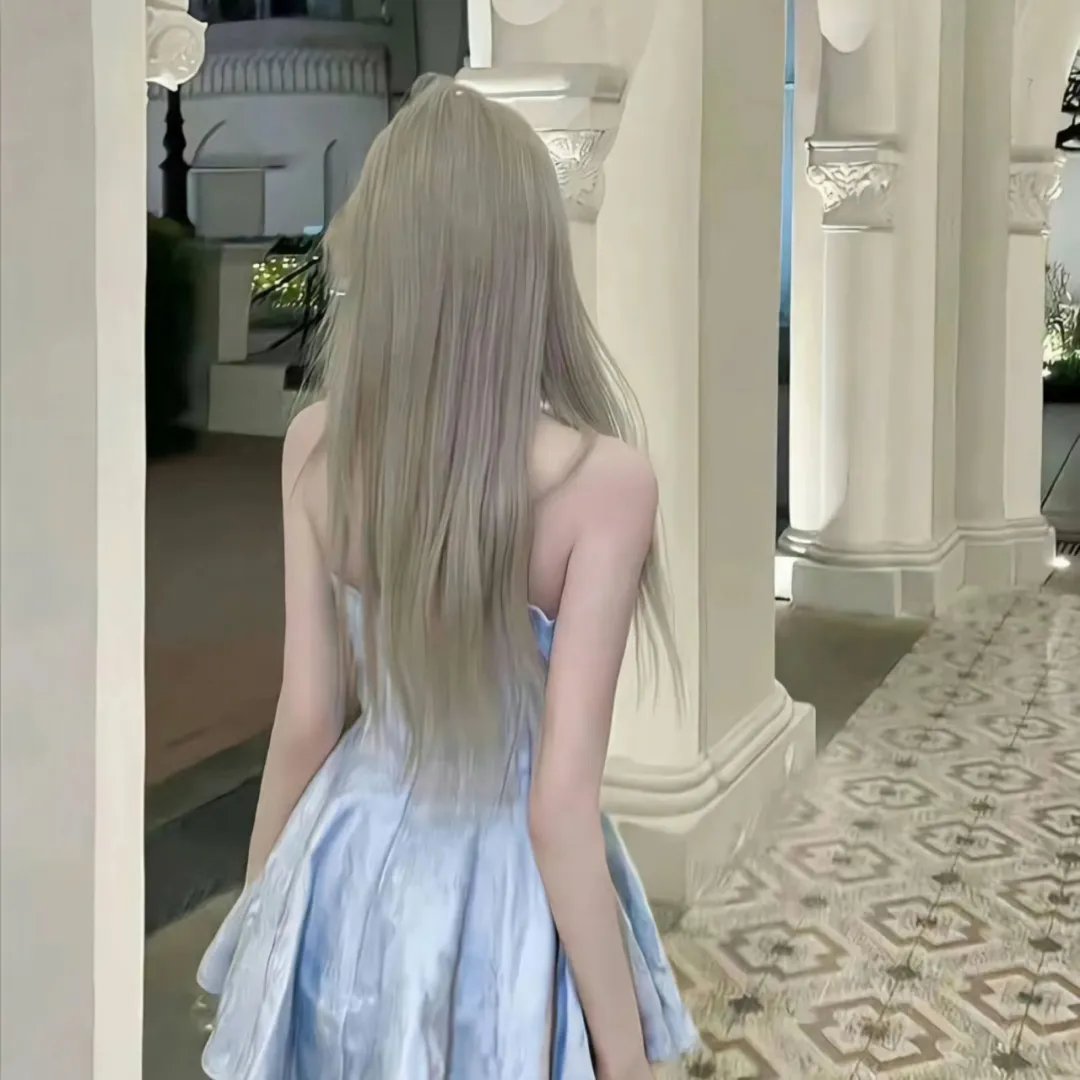 钢盔